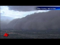 Massive Dust Storm Strikes Phoenix